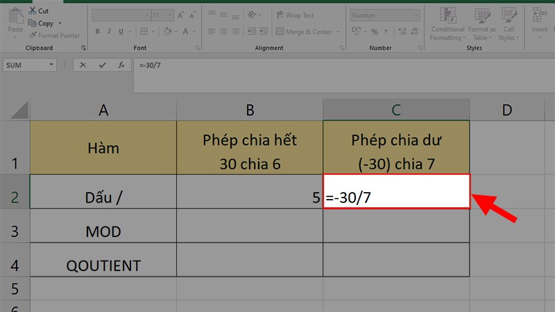 Tương tự bạn nhập phép tính =-30/7 ở 1 ô khác